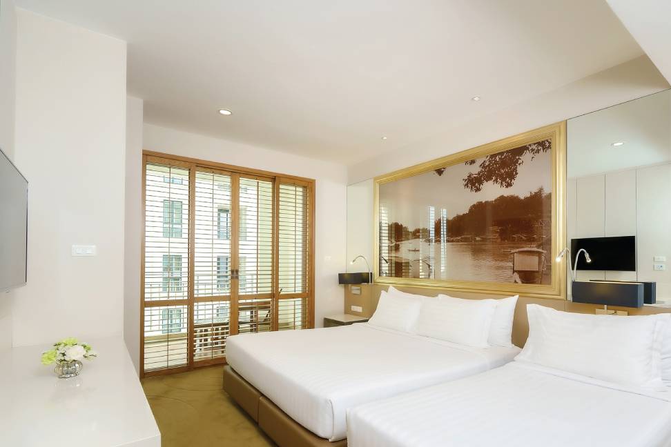 Junior Balcony Suite Junior Balcony Suite