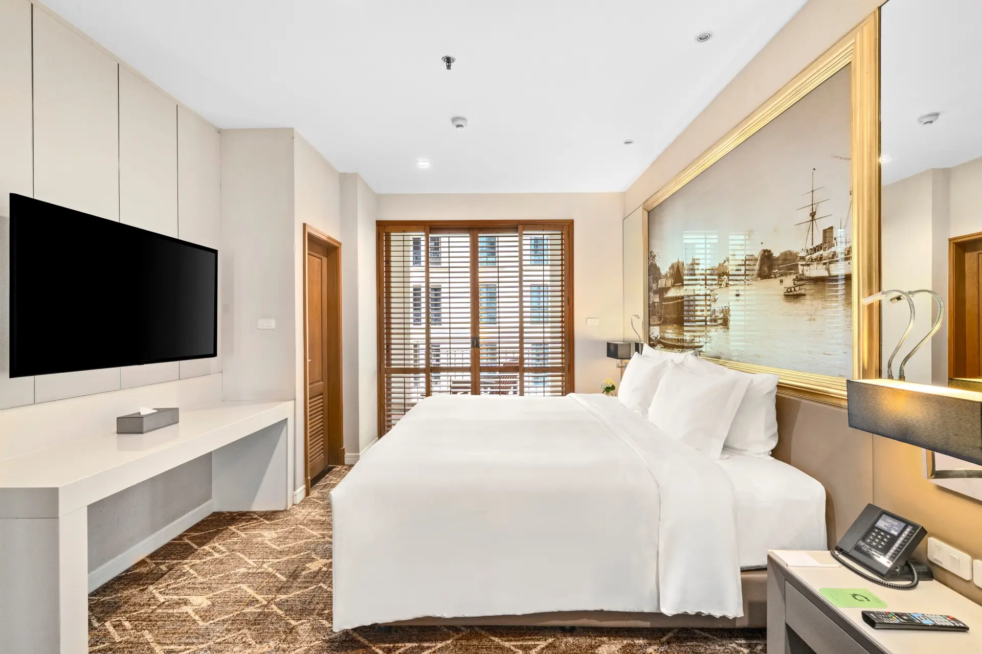 Junior Balcony Suite